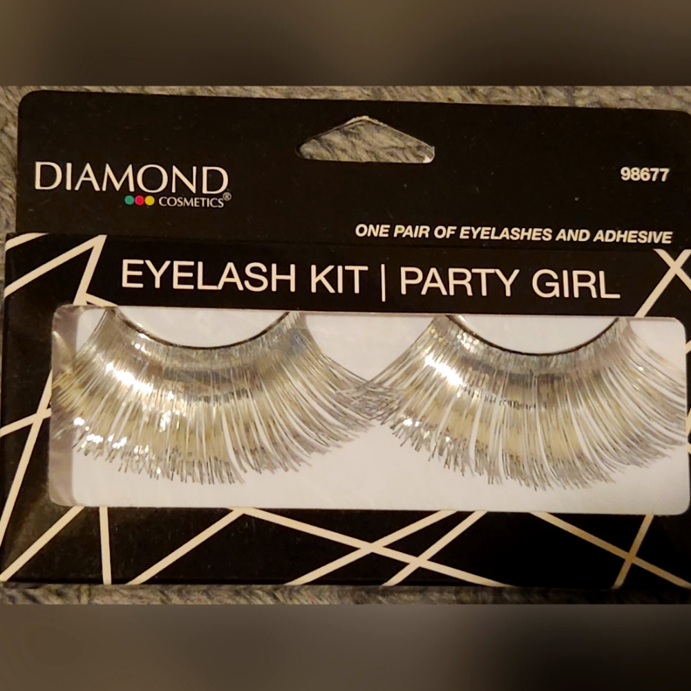 EYELASHES